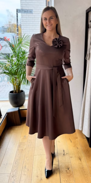 Pruun pidulik midipikkuses kleit 2071