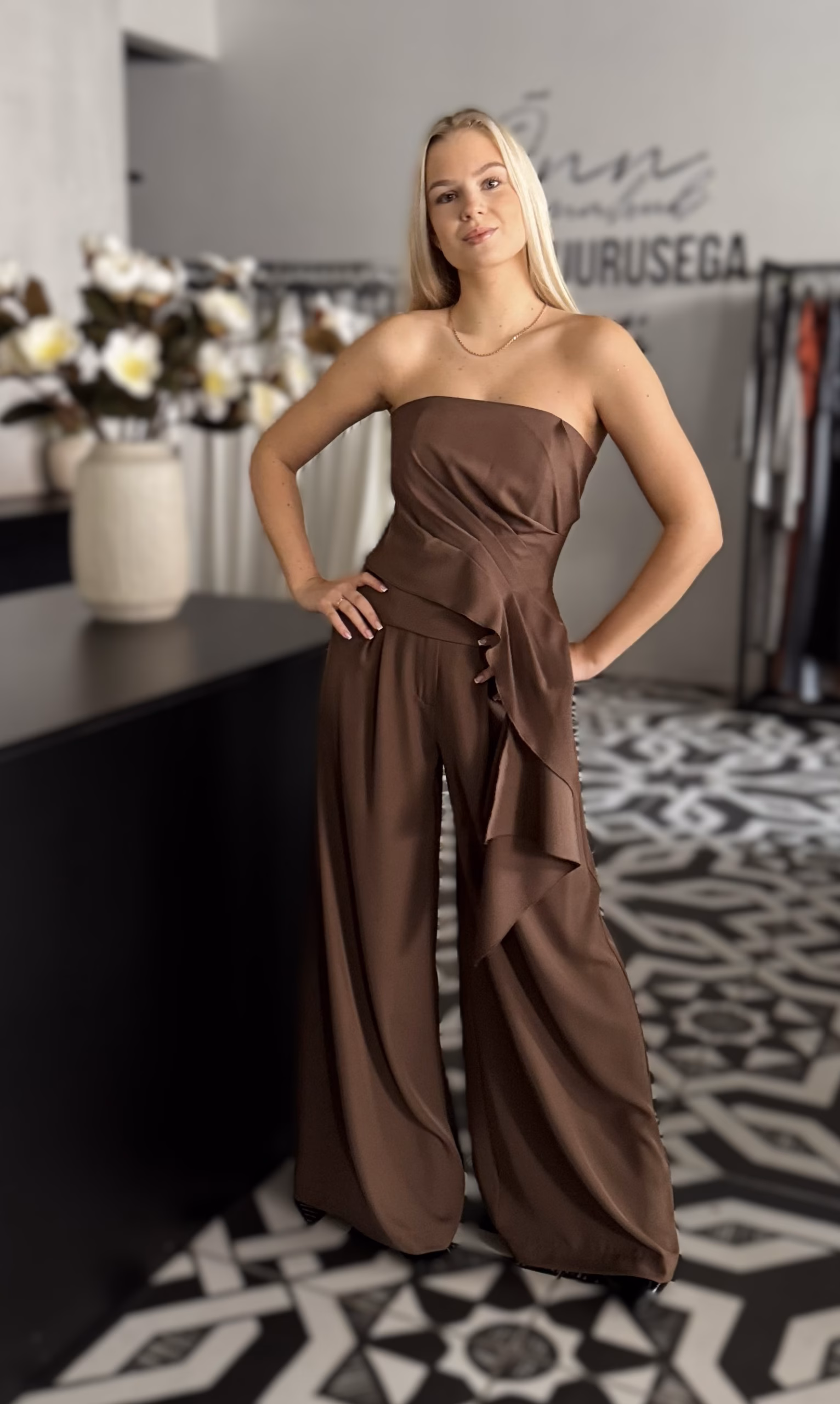 Pruun kaheosaline komplekt 60