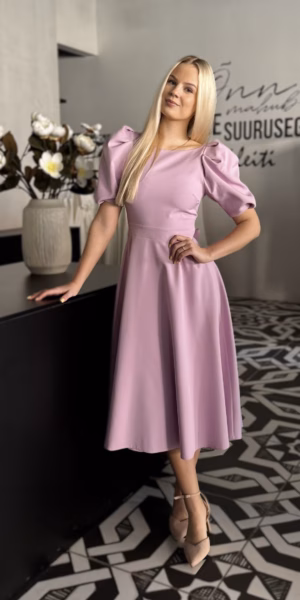 Helelilla puhvvarrukatega midikleit 2165